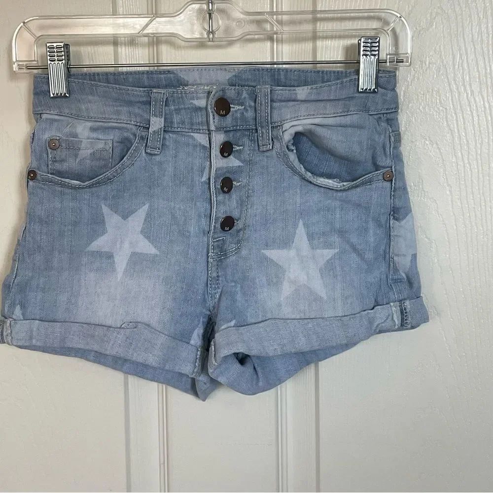 Merona Cuffed Denim Shorts with Stars, Button Fly and 5 pockets, 00 or 24